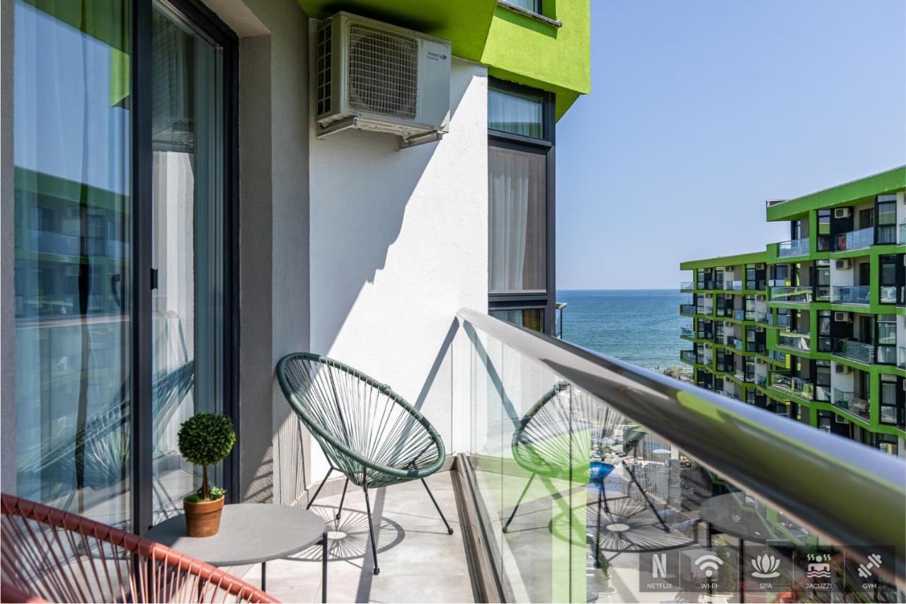 Excentric Apartament & Sea View By Alezzi ナボダリ エクステリア 写真