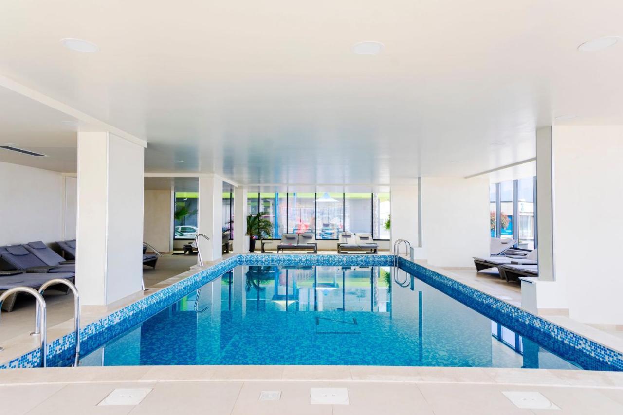 Excentric Apartament & Sea View By Alezzi ナボダリ エクステリア 写真